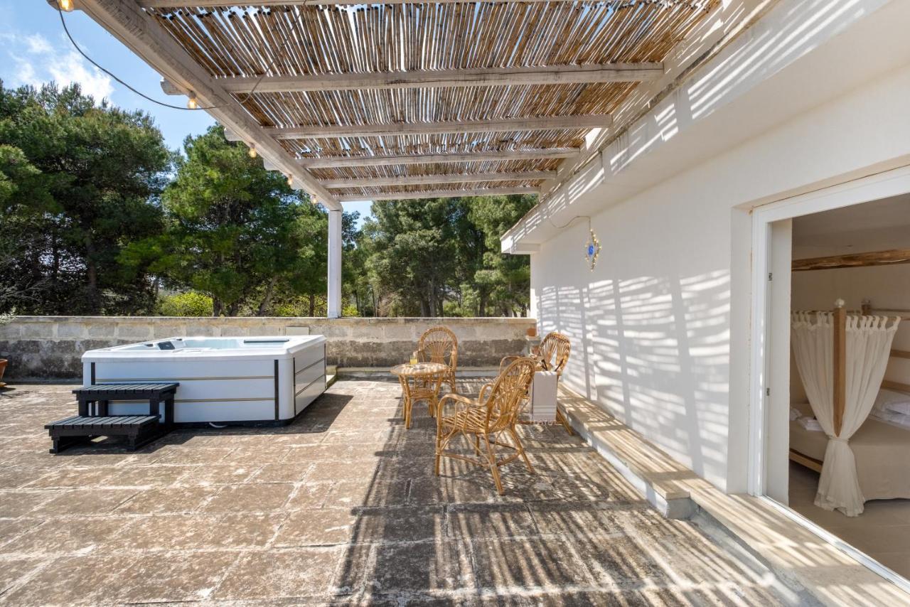 Masseria Rauccio Torre dell'Orso Exterior foto