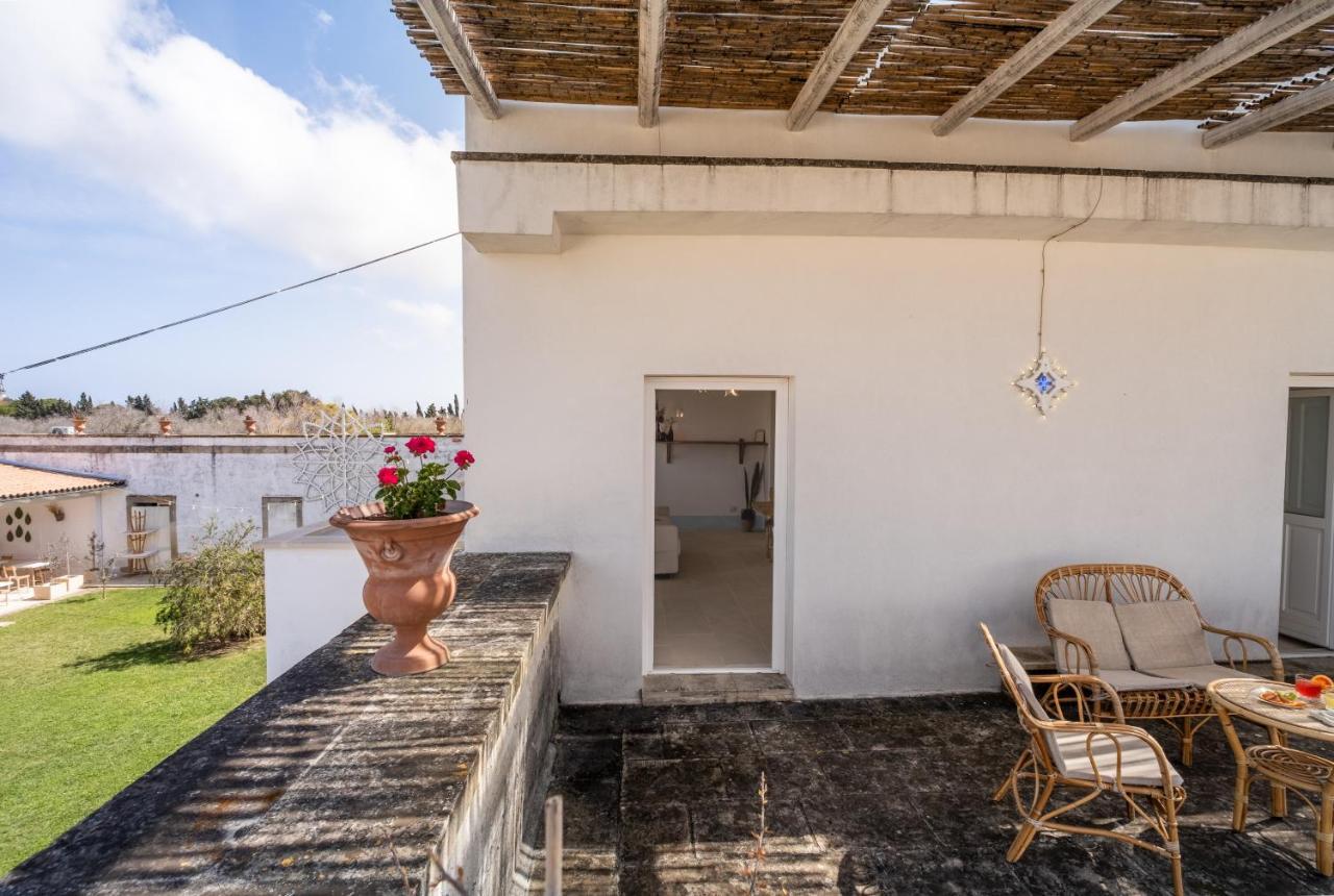 Masseria Rauccio Torre dell'Orso Exterior foto
